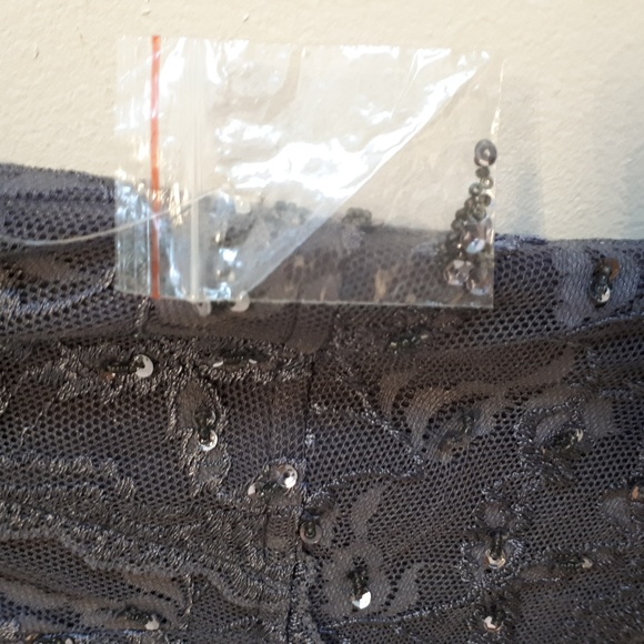 Grey Lace sequin dress - Picture 11 of 12